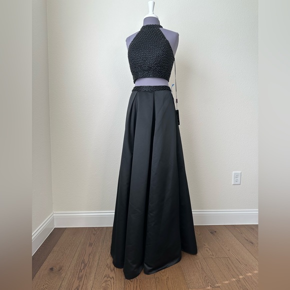 NWT Black Full Length Satin Beaded Two-Piece Formal Gown - Picture 6 of 16